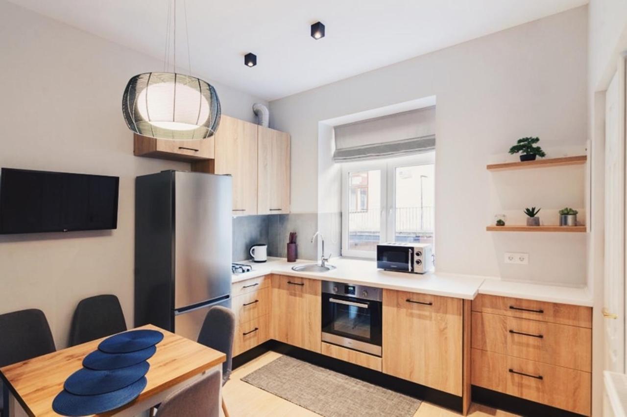 Cozy & New Furnished Flat In Old Town Of Lviv Apartment ภายนอก รูปภาพ